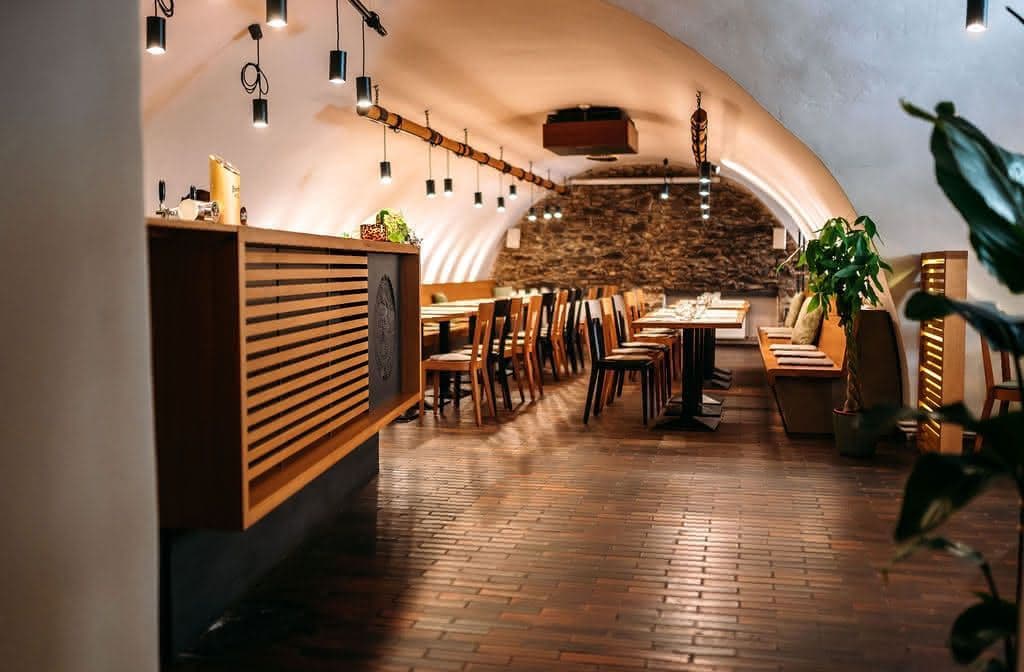 Restaurace U Blanických rytířů — interiér